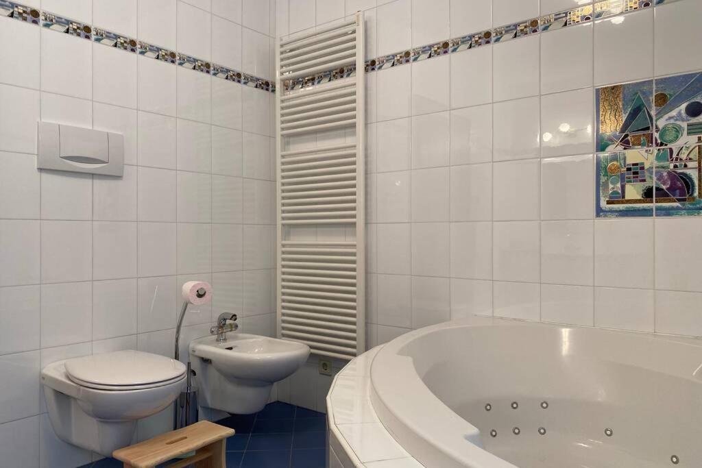 Grosse Wohnung Mit Garagenparkplatz Fie allo Sciliar Exterior photo